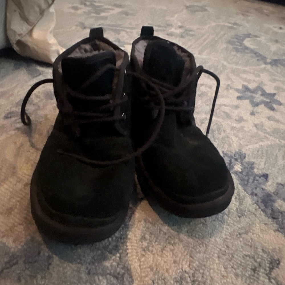 UGG Black Suede Men's Boots